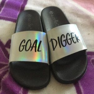 Slides🍭